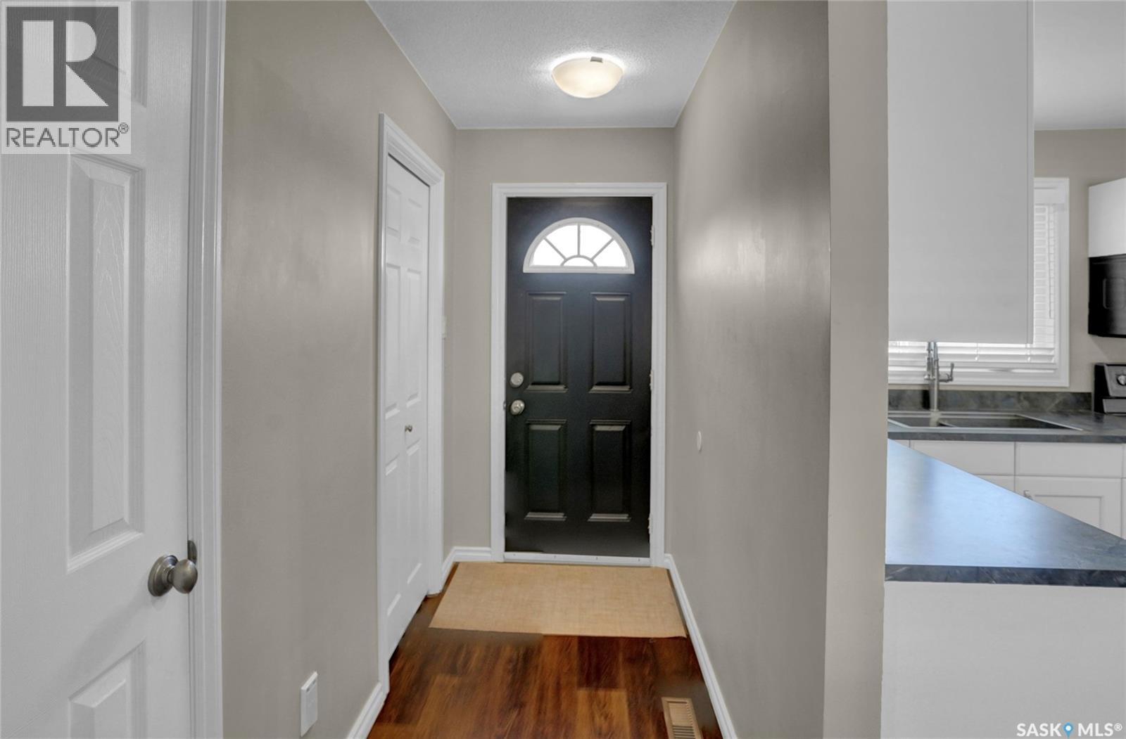 Photo 14 of 1311 Athabasca Street W, Moose Jaw SK