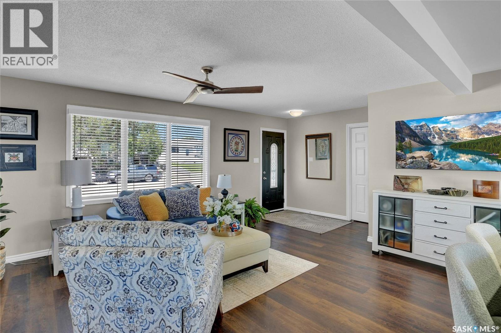 Photo 4 of 1311 Athabasca Street W, Moose Jaw SK