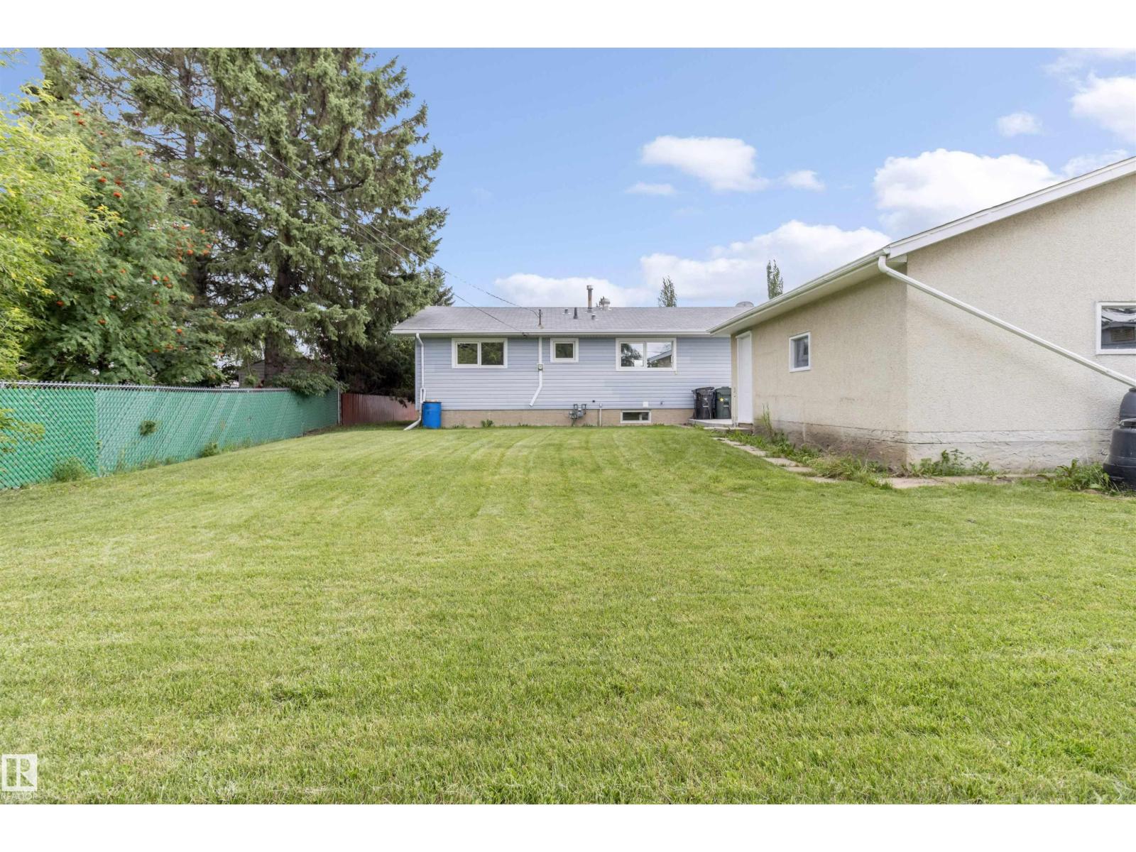 Photo 46 of 875 Juniper Av, Sherwood Park AB