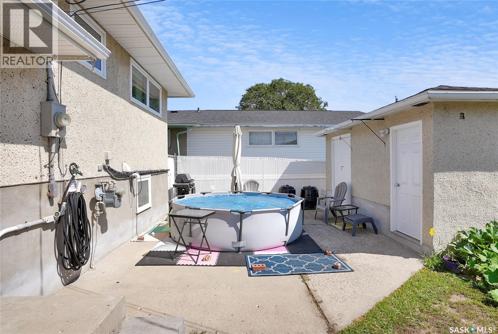 Photo 29 of 1311 Athabasca Street W, Moose Jaw SK