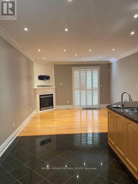 Photo 7 of 211 Saint Francis Avenue, Vaughan ON
