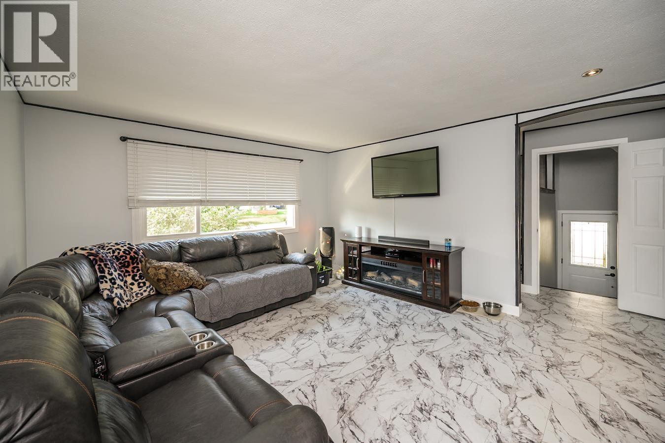 Photo 13 of 6812 Lilac Crescent, Prince George BC