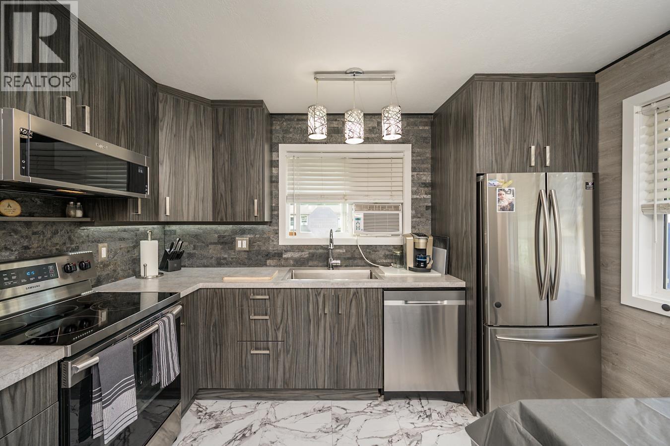 Photo 7 of 6812 Lilac Crescent, Prince George BC
