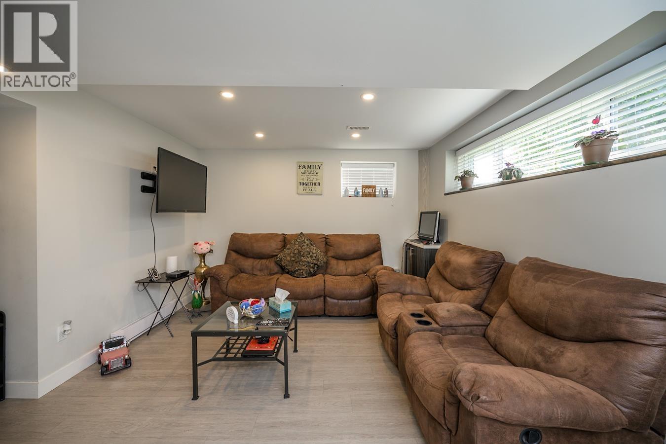 Photo 23 of 6812 Lilac Crescent, Prince George BC