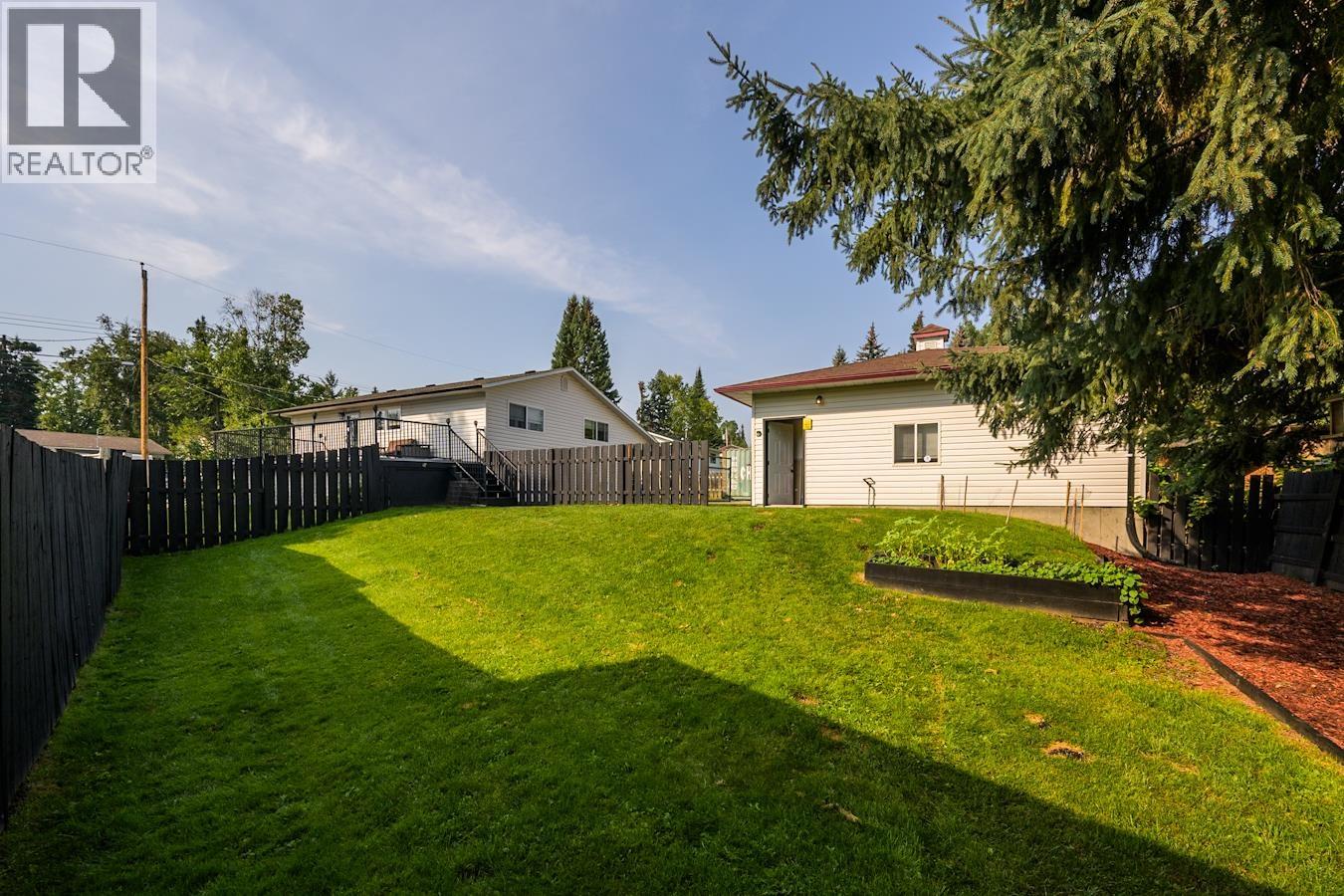 Photo 37 of 6812 Lilac Crescent, Prince George BC