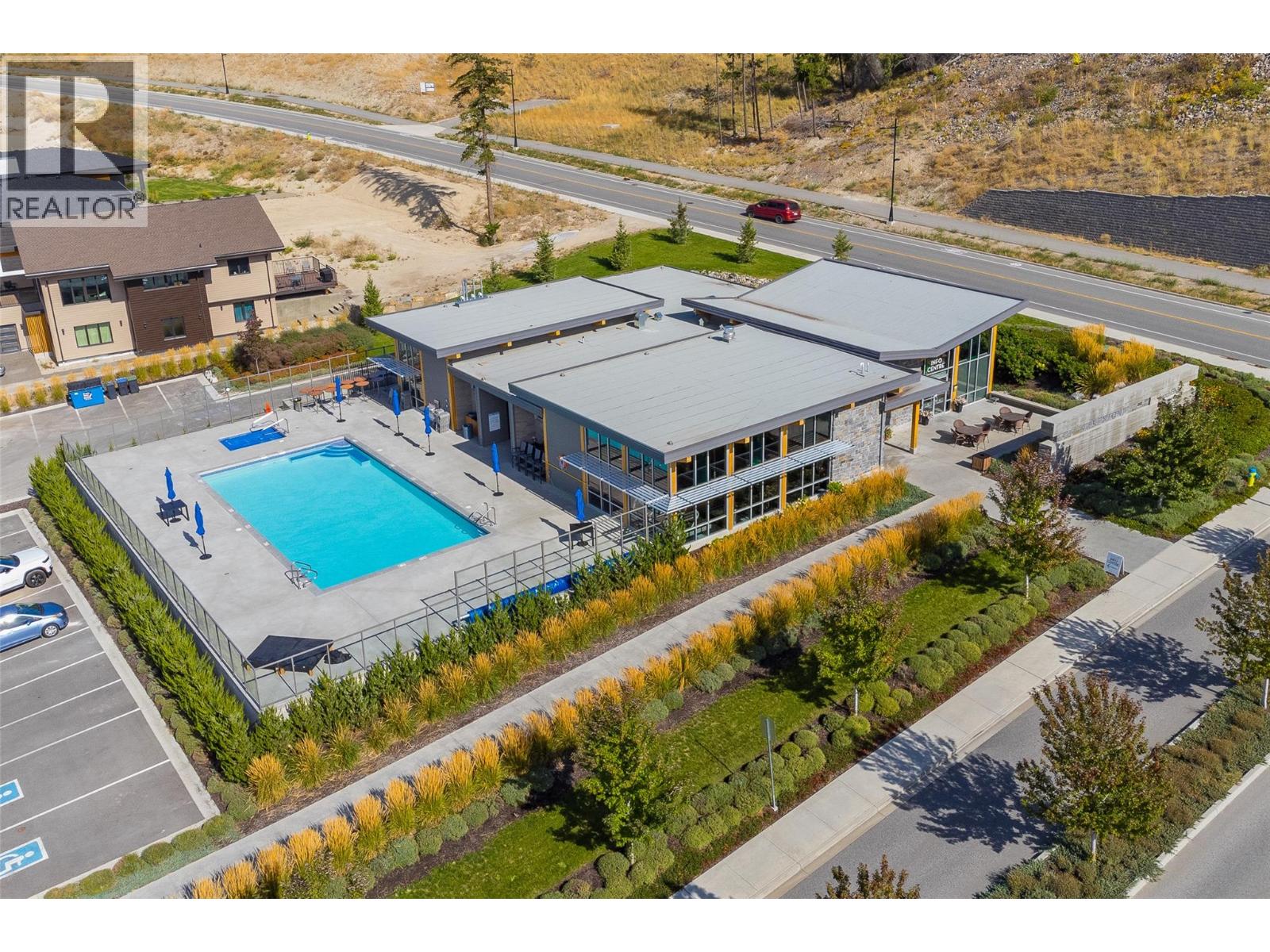  10274 Beacon Hill Drive, Lake Country