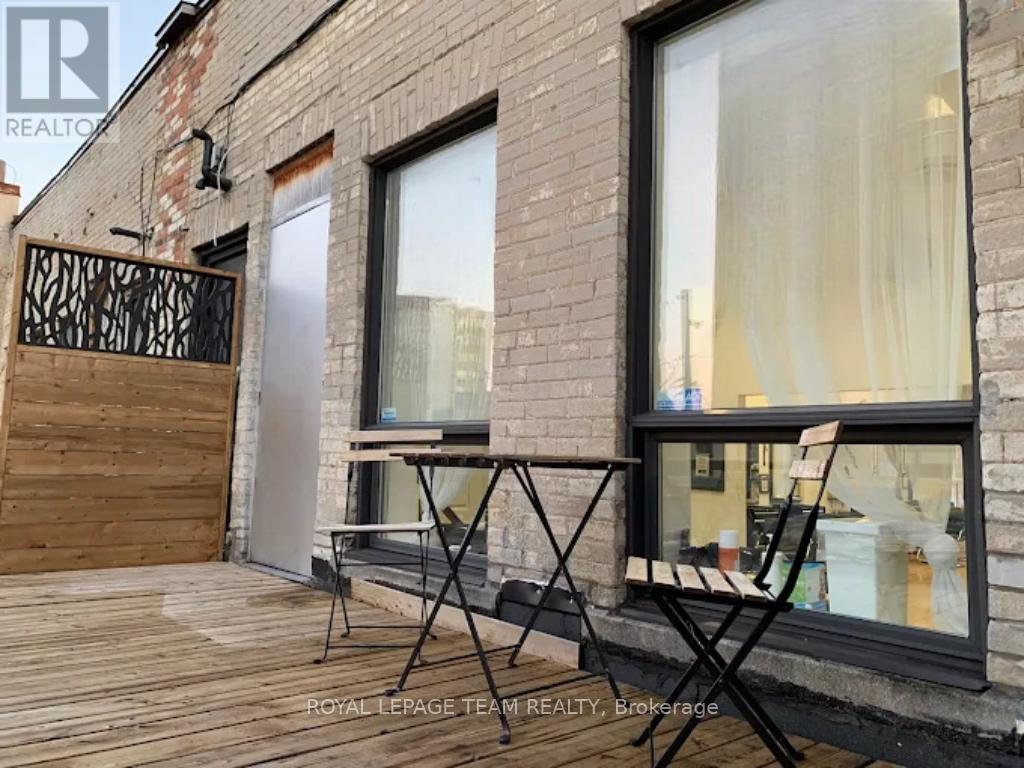 Photo 21 of 301 Bank Street, Ottawa ON