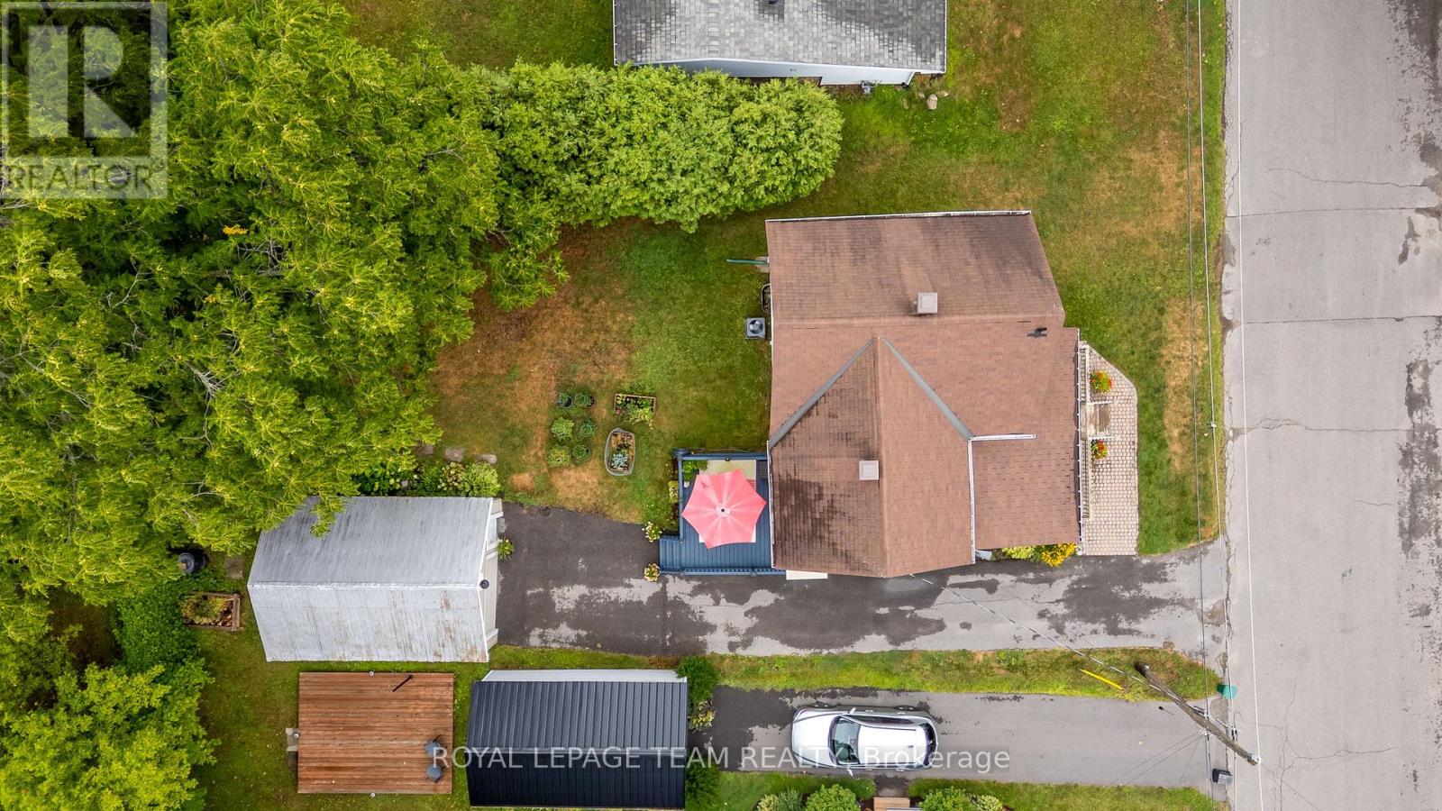 Photo 40 of 27 Victoria Avenue, North Grenville ON
