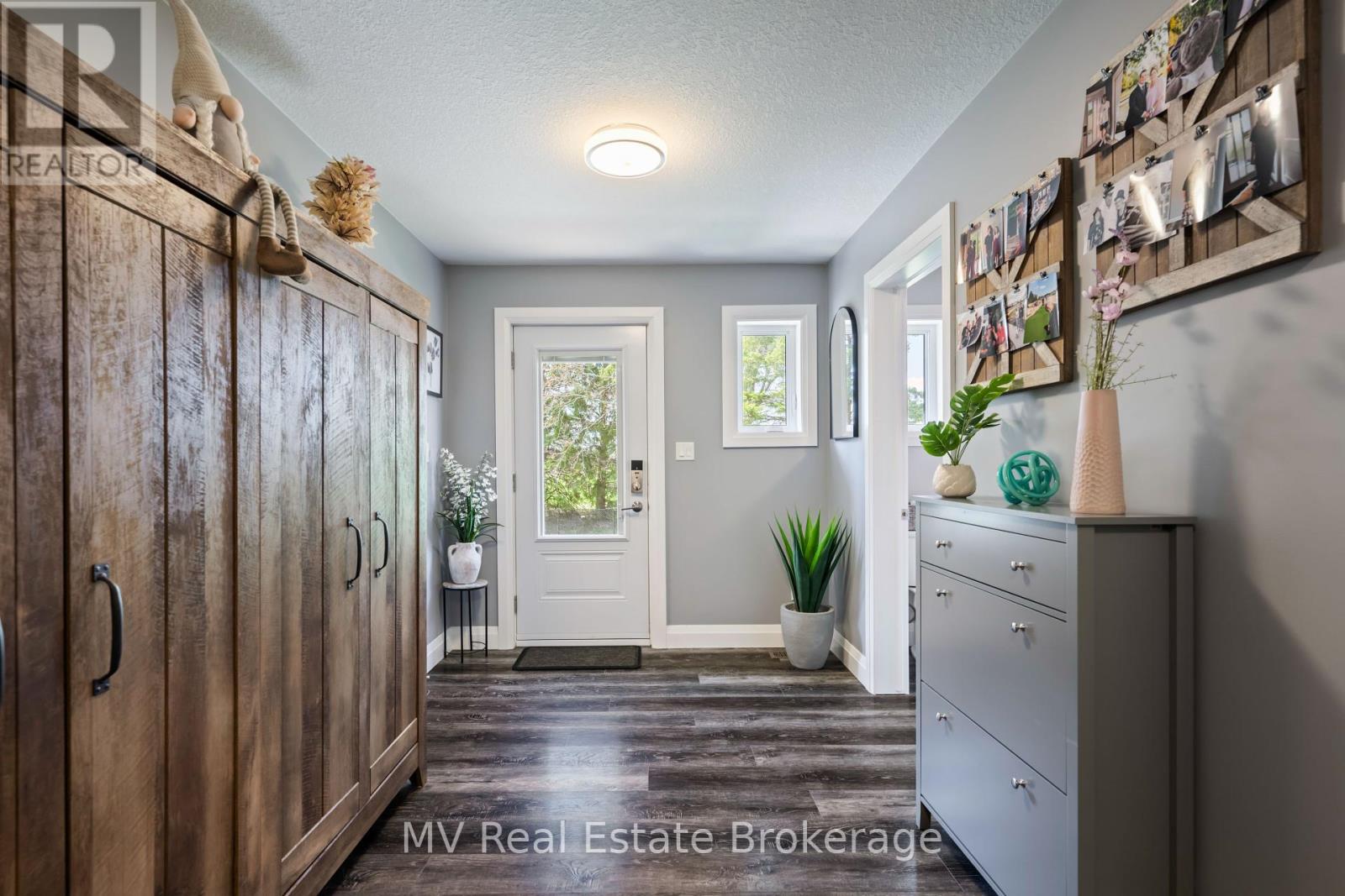 Photo 21 of 8378 Wellington Road 22 S, Centre Wellington ON