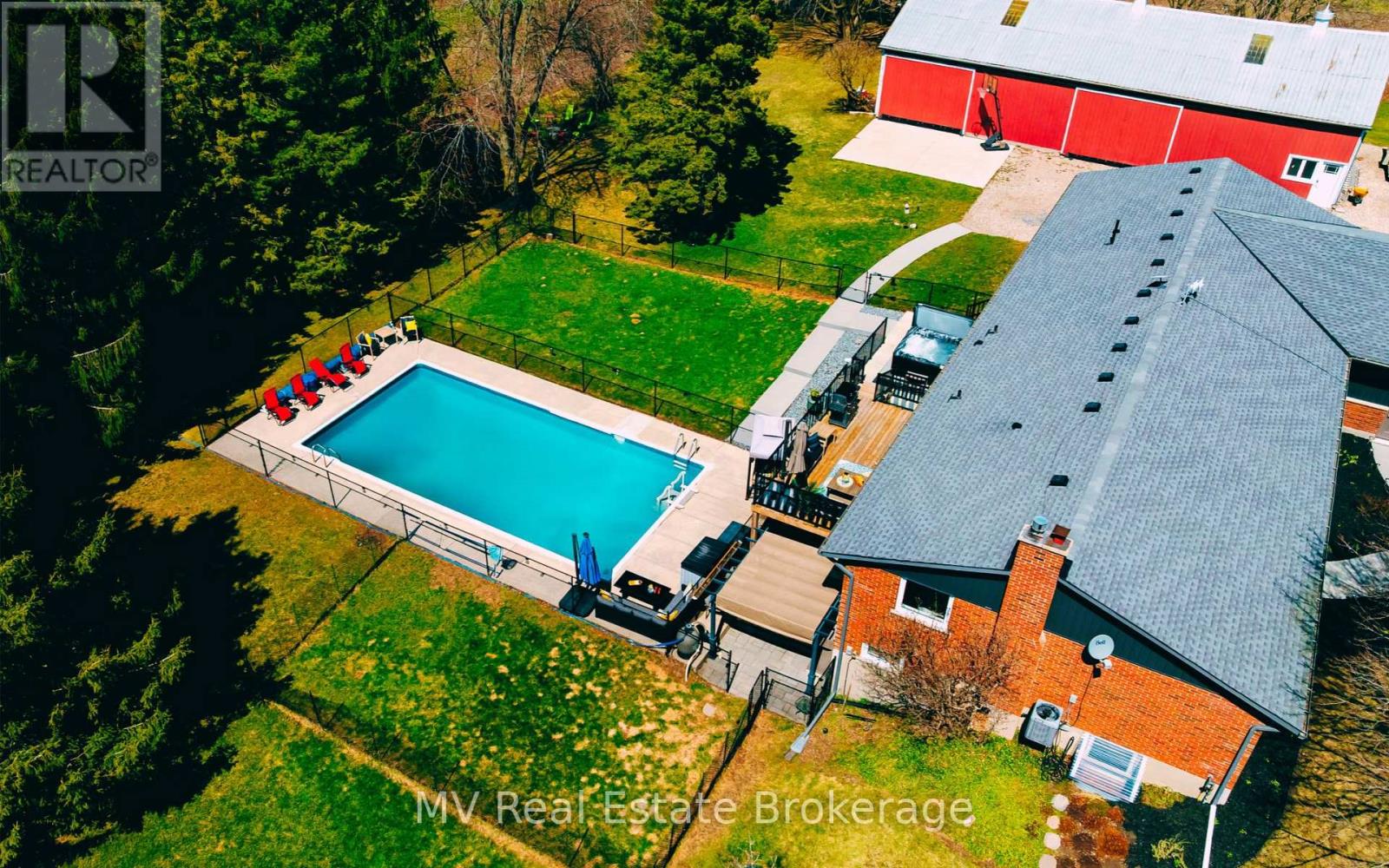 Photo 5 of 8378 Wellington Road 22 S, Centre Wellington ON