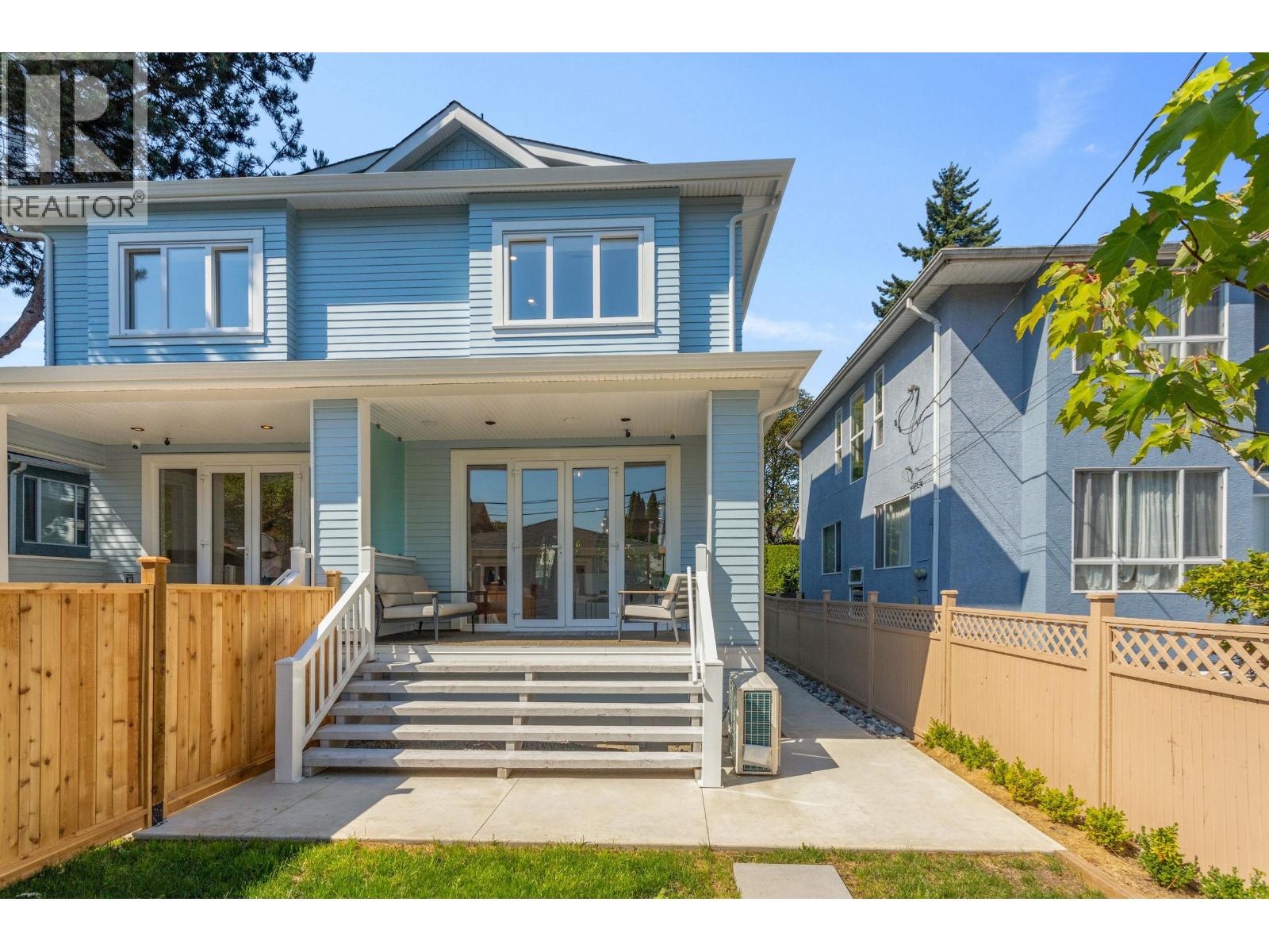Photo 32 of 2658 Waterloo Street, Vancouver BC