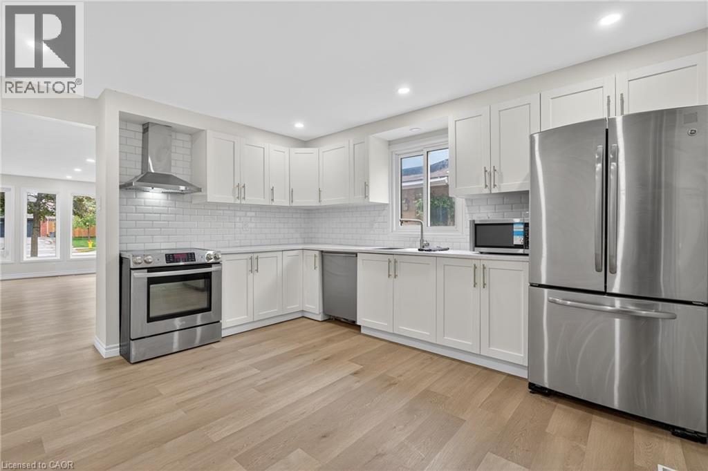 Photo 4 of 120 Westheights Drive, Kitchener ON
