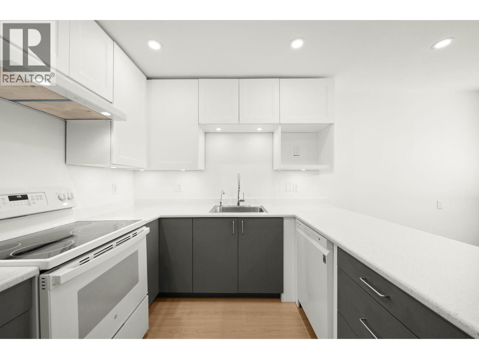 5271 MERGANSER Drive, Richmond