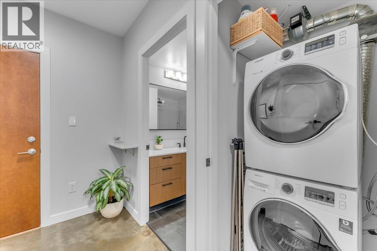 Photo 18 of 210 221 Union Street, Vancouver BC