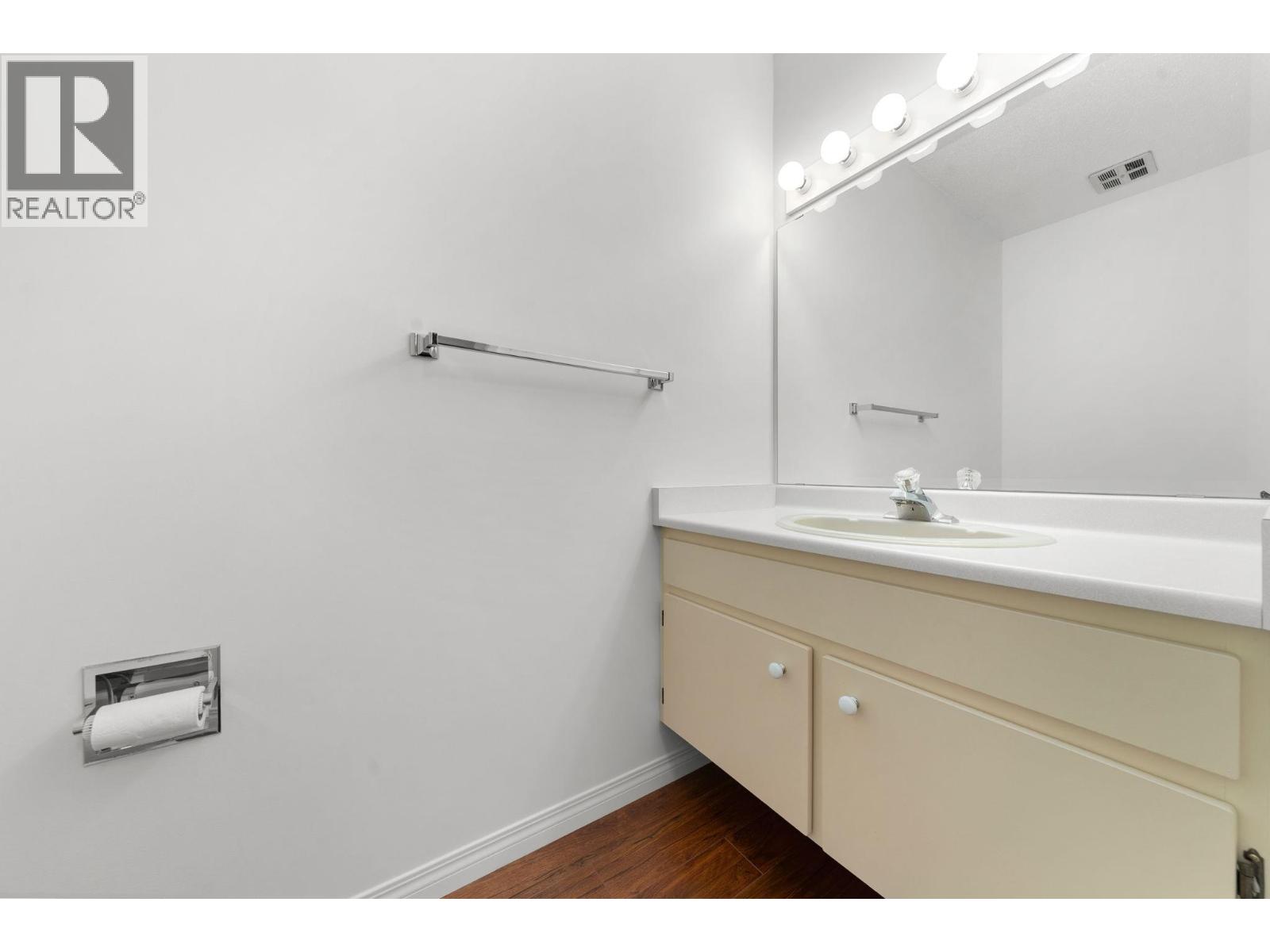 Photo 32 of 7319 Coronado Drive, Burnaby BC
