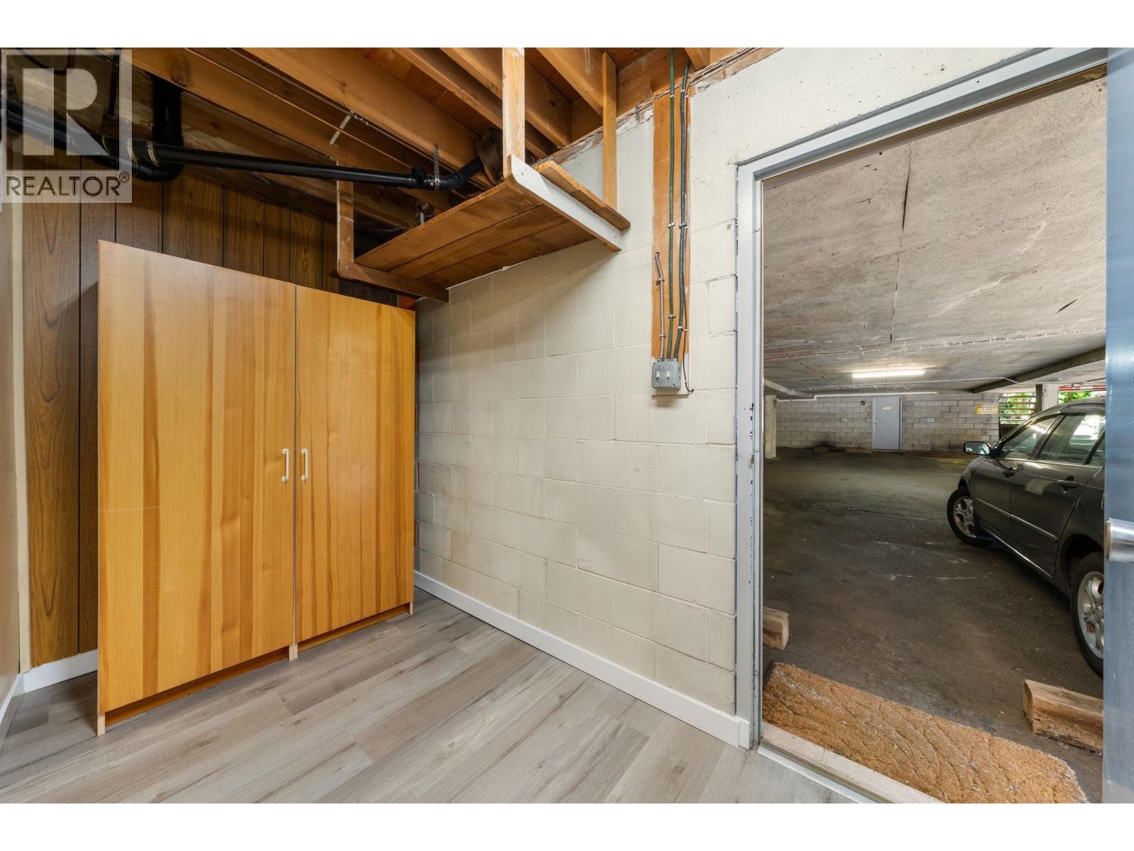 Photo 38 of 7319 Coronado Drive, Burnaby BC