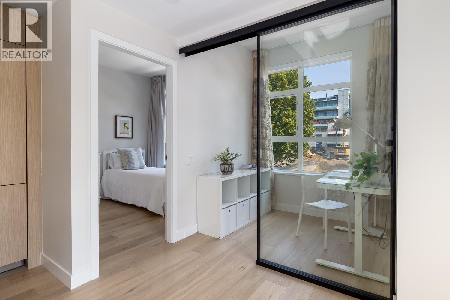 Photo 11 of 207 5007 Ash Street, Vancouver BC