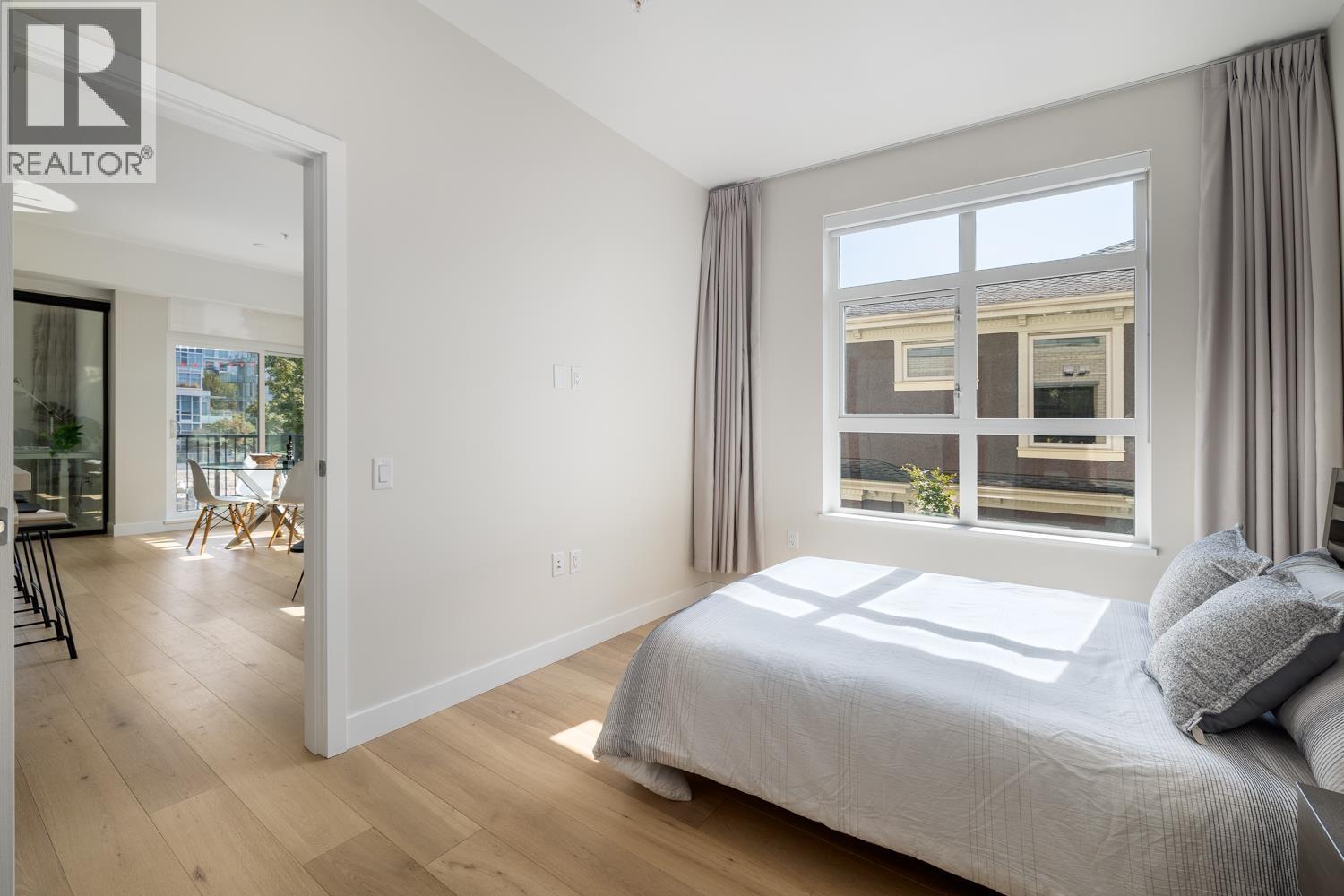 Photo 17 of 207 5007 Ash Street, Vancouver BC
