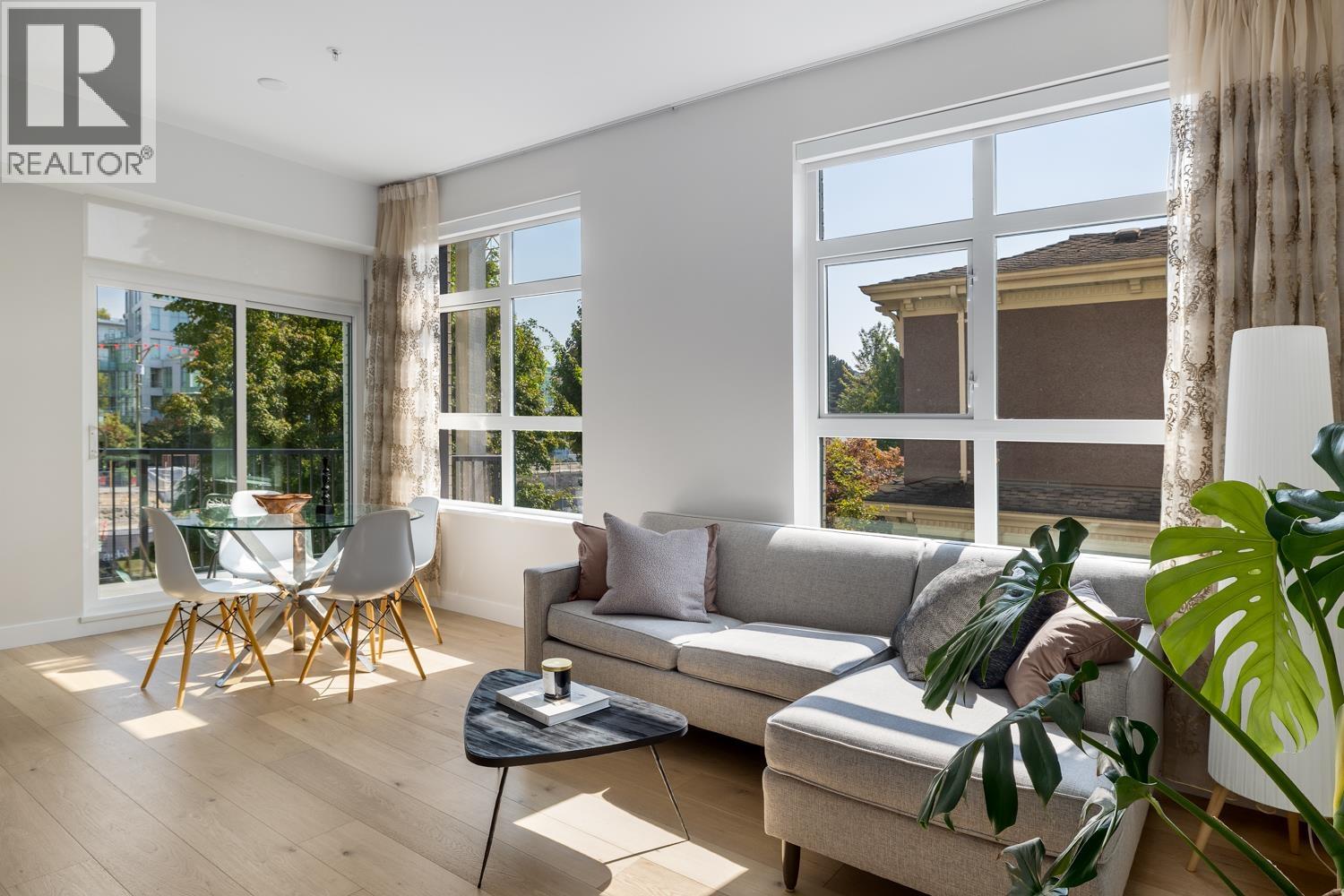 Photo 7 of 207 5007 Ash Street, Vancouver BC