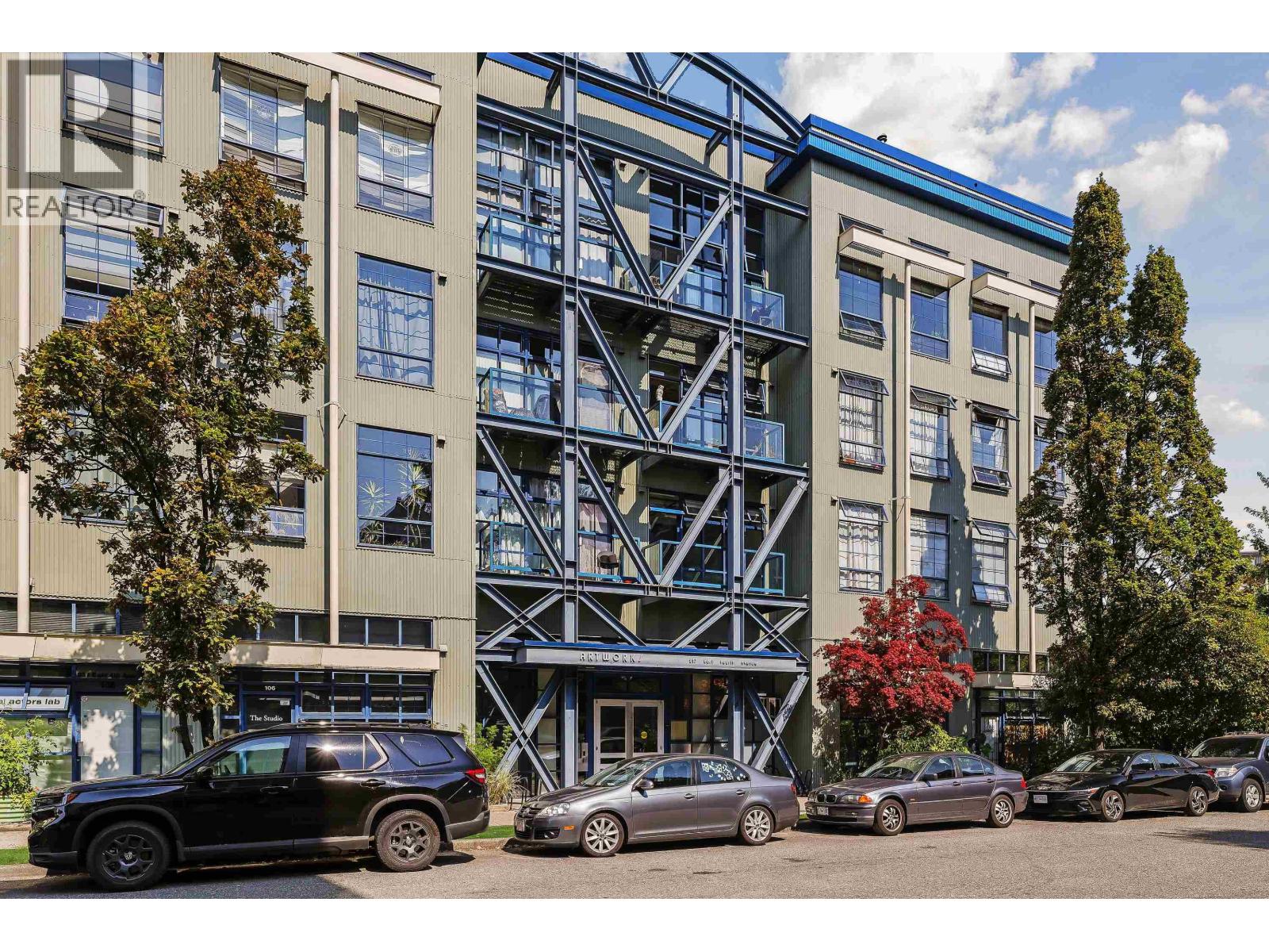 Photo 17 of 115 237 E 4th Avenue, Vancouver BC