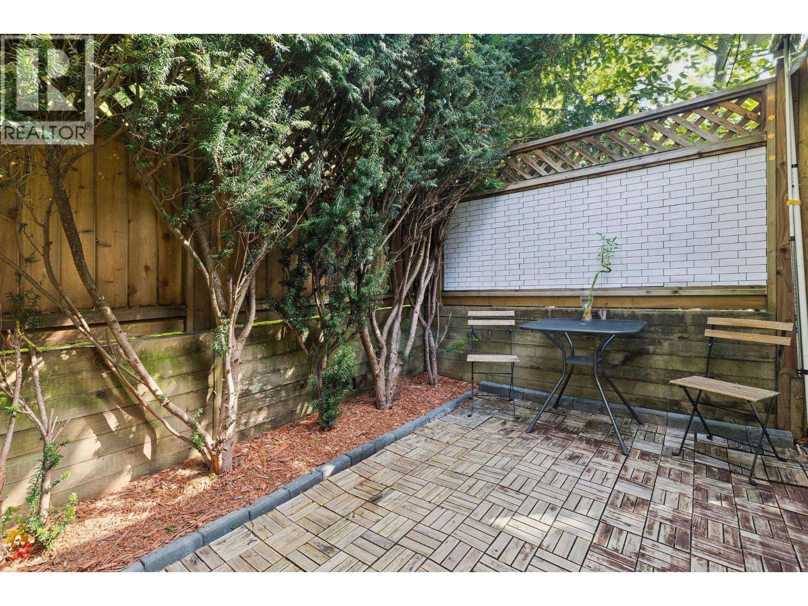 Photo 10 of 3379 Fieldstone Avenue, Vancouver BC