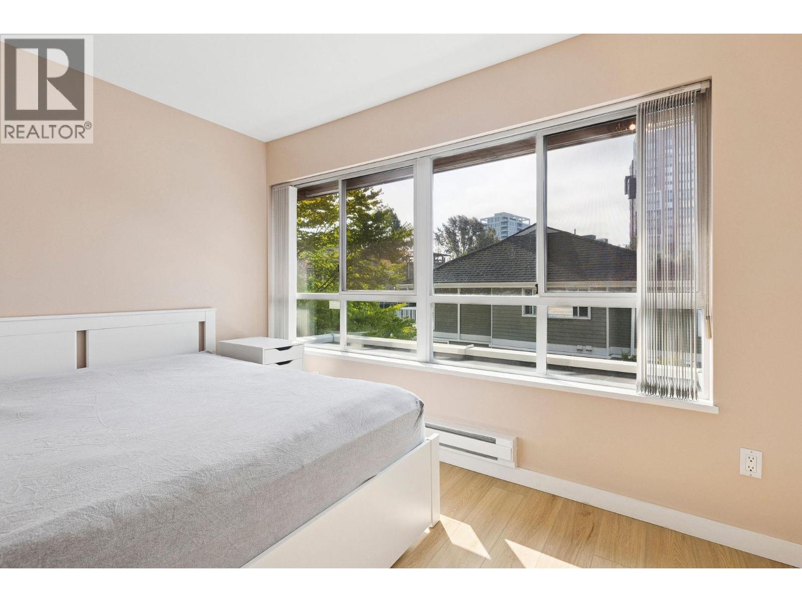 Photo 15 of 3379 Fieldstone Avenue, Vancouver BC
