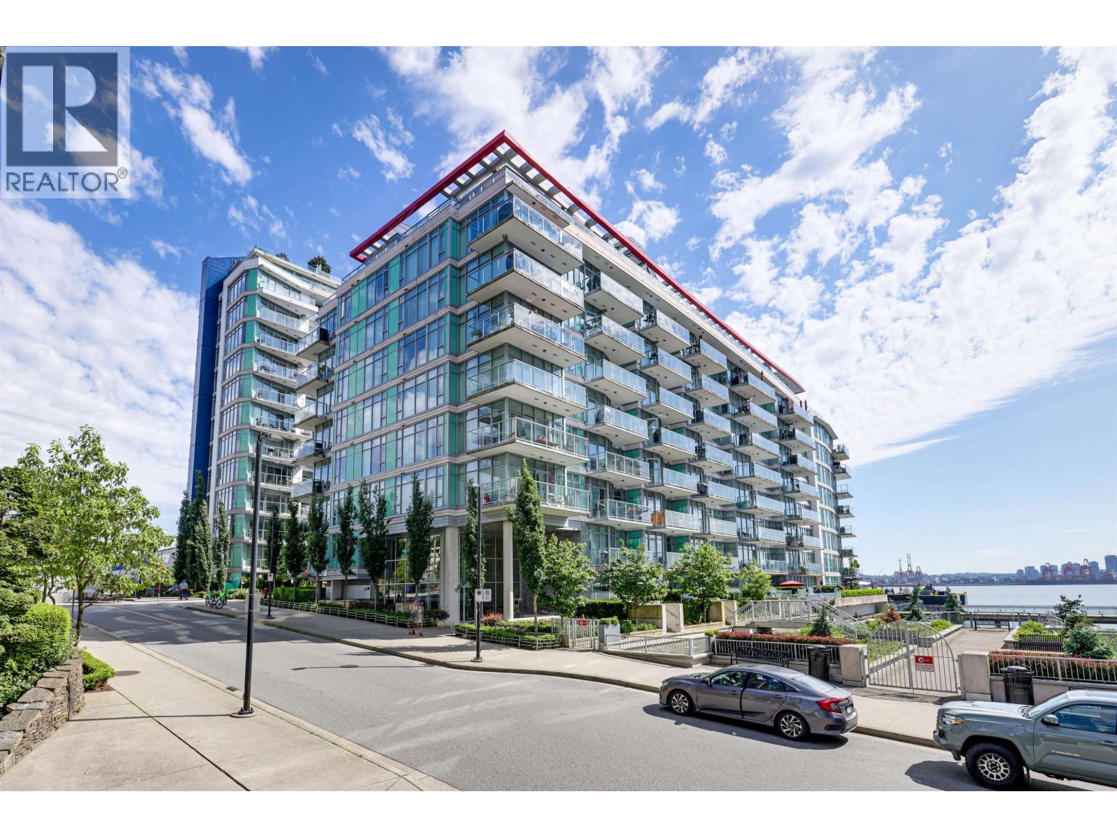 501 185 VICTORY SHIP WAY, North Vancouver