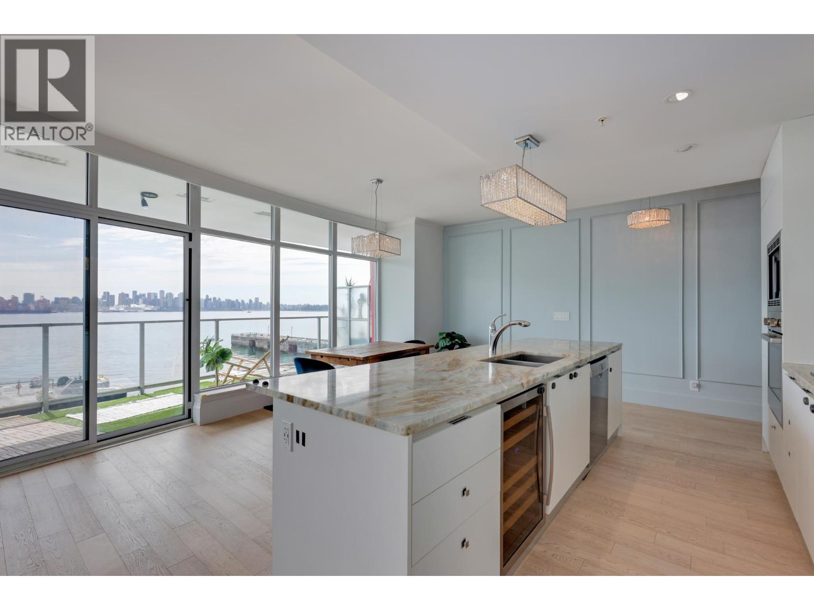 501 185 VICTORY SHIP WAY, North Vancouver