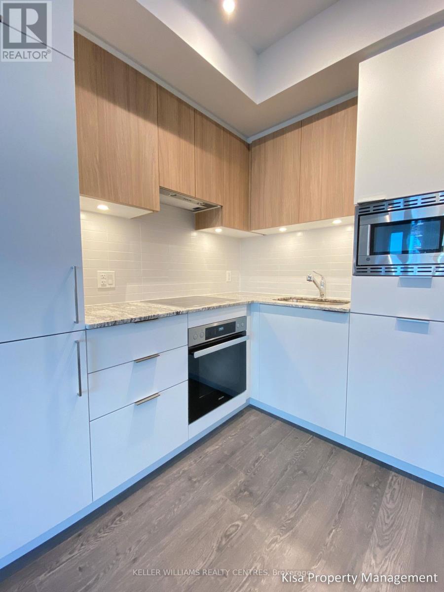 Photo 2 of 727 20 Oneill Road, Toronto ON