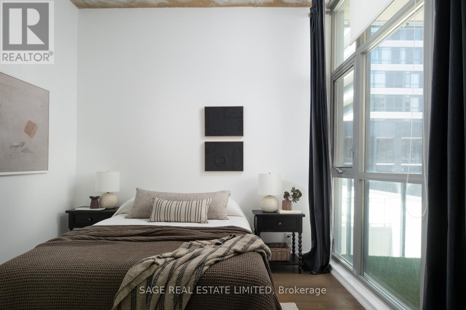Photo 19 of 401 2 Gladstone Avenue, Toronto ON