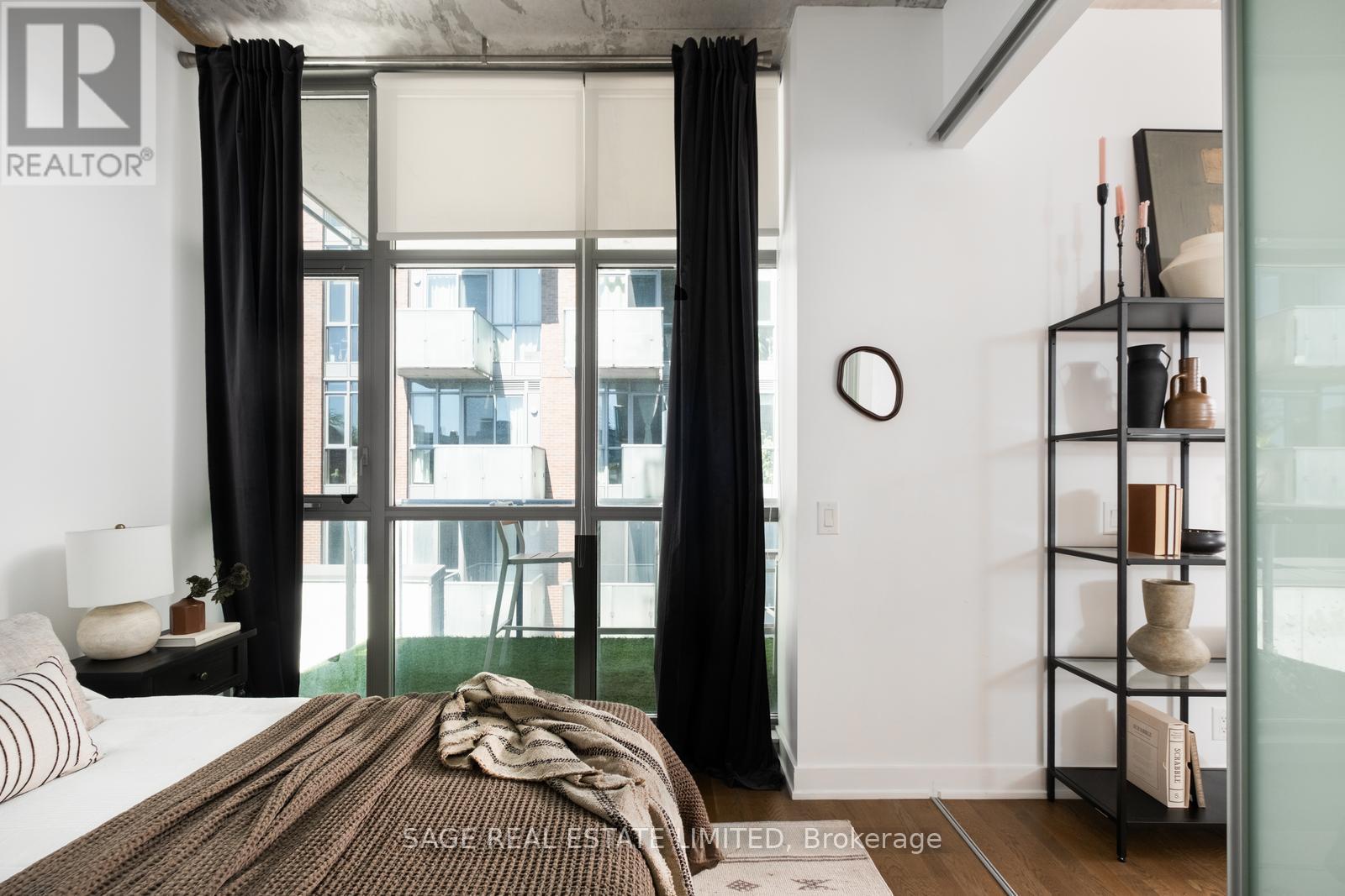 Photo 22 of 401 2 Gladstone Avenue, Toronto ON