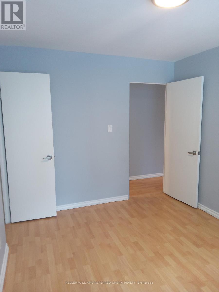 Photo 15 of 14 464 Summerhill Avenue E, Toronto ON