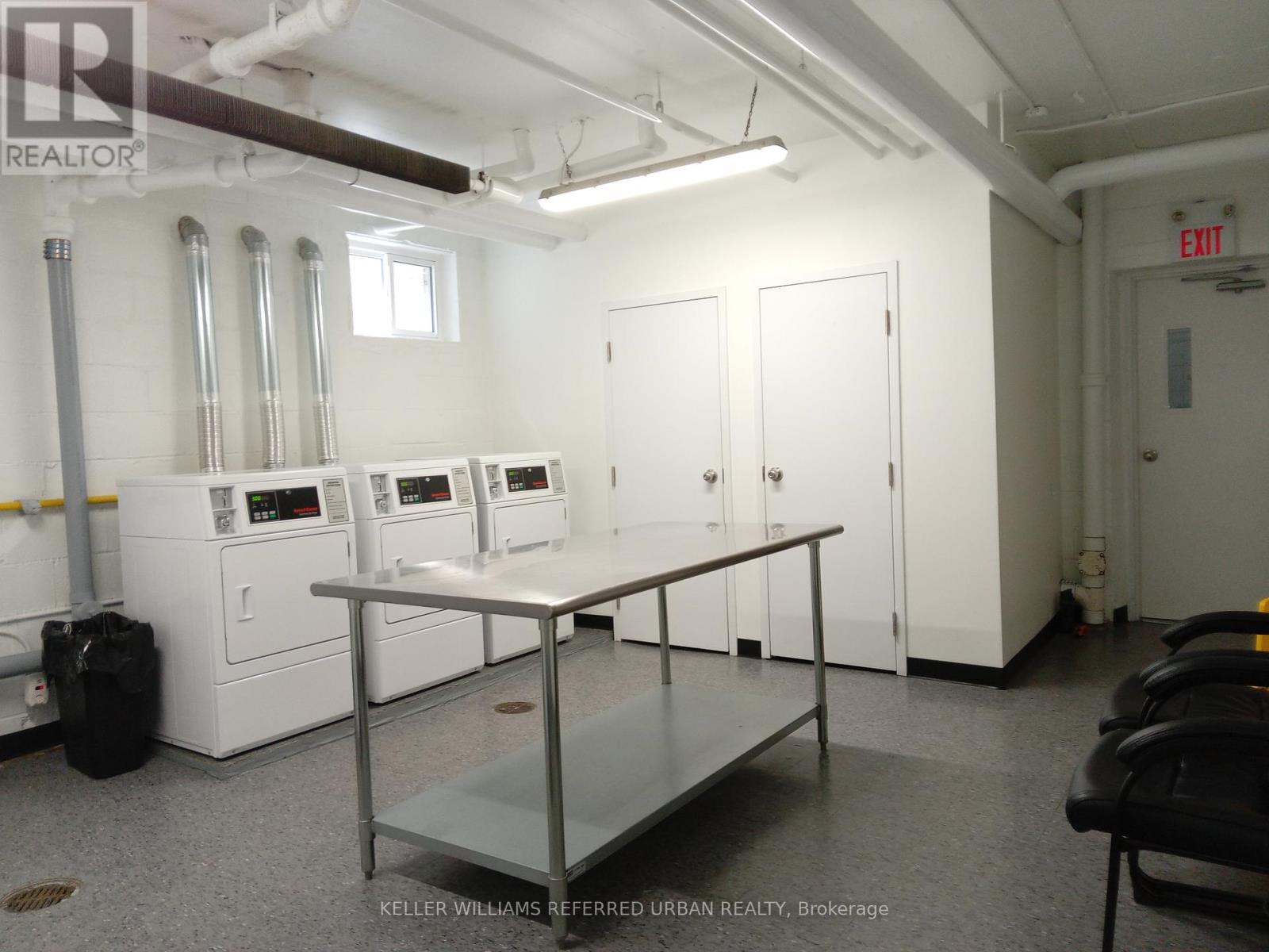 Photo 17 of 14 464 Summerhill Avenue E, Toronto ON