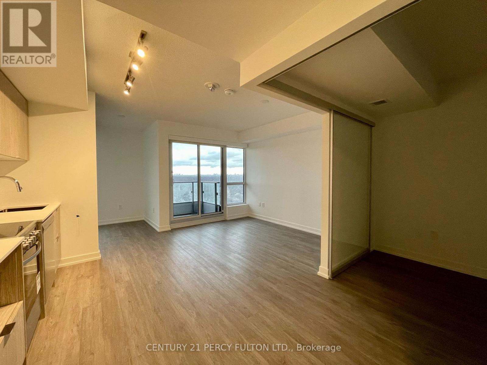 Photo 2 of 2206 395 Bloor Street E, Toronto ON