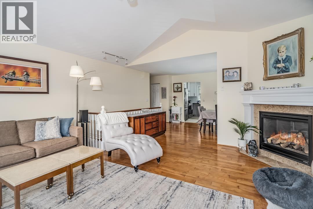 Photo 11 of 18859 123 A Avenue, Pitt Meadows BC