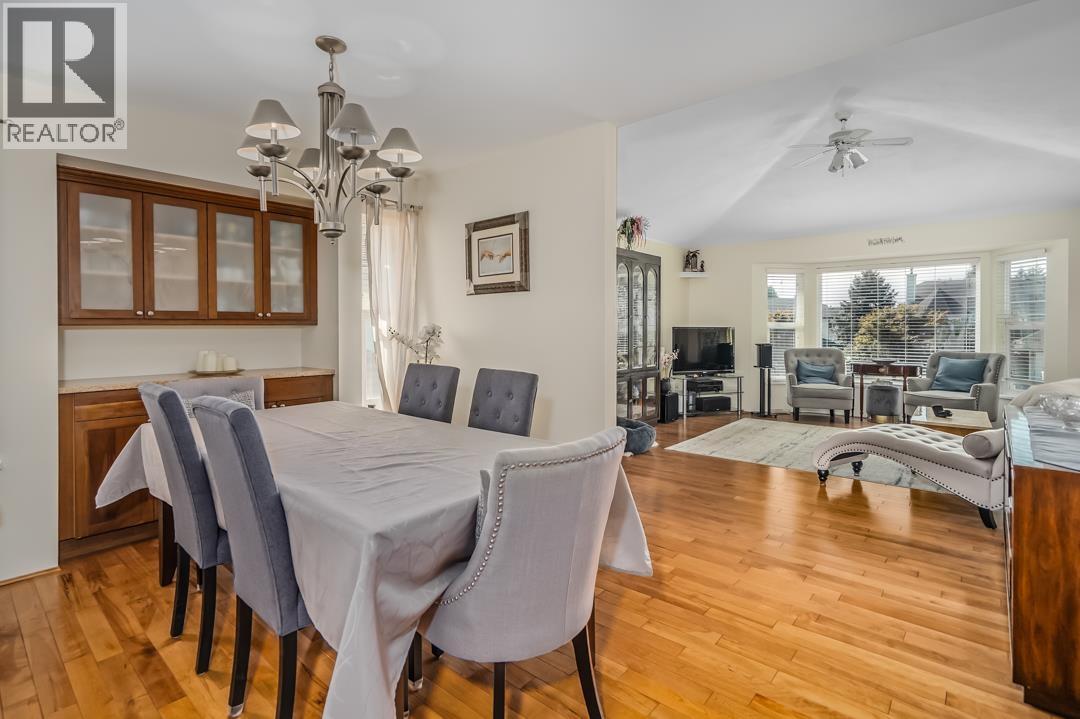 Photo 9 of 18859 123 A Avenue, Pitt Meadows BC