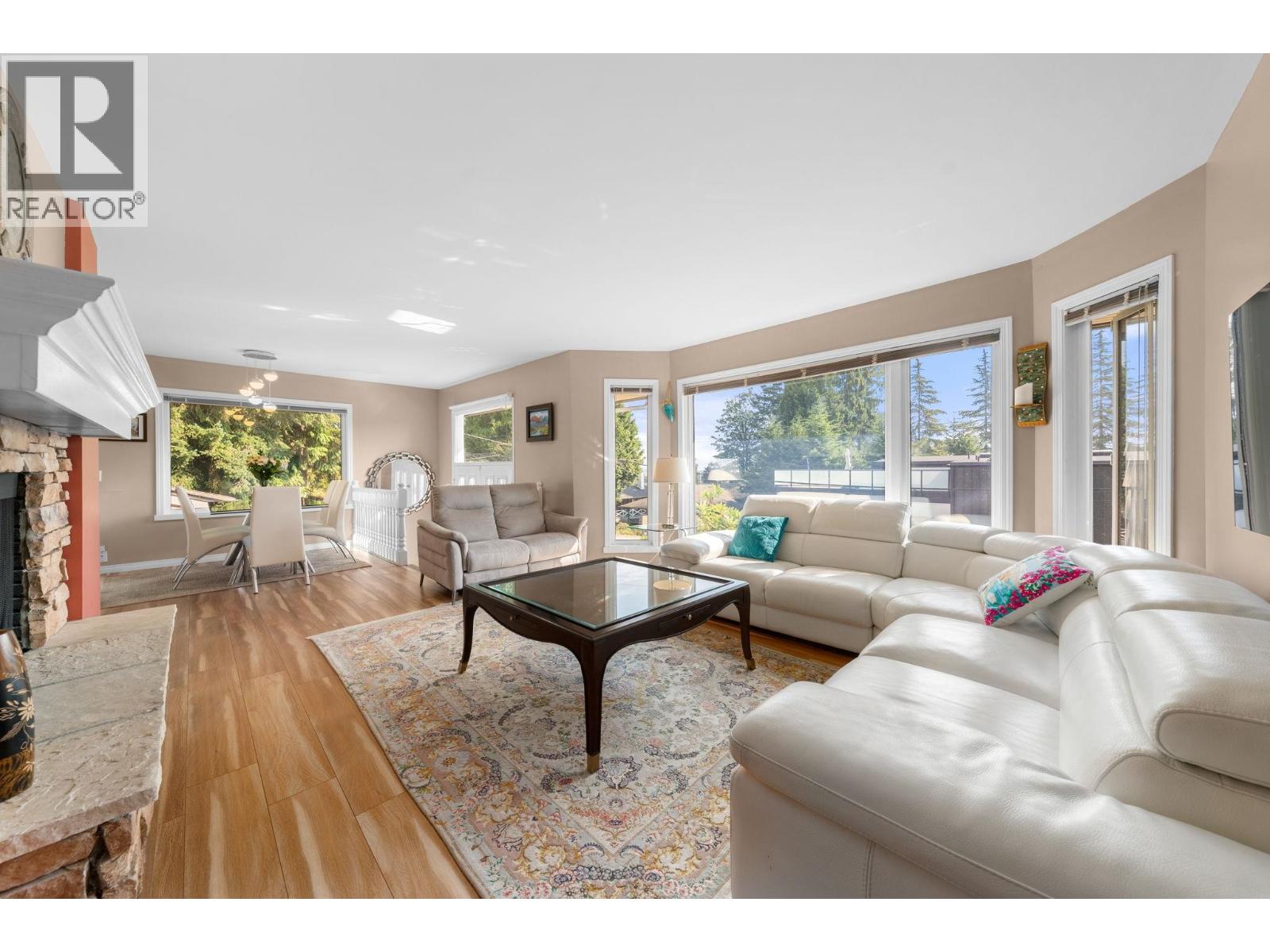 Photo 2 of 1025 Beaufort Road, North Vancouver BC