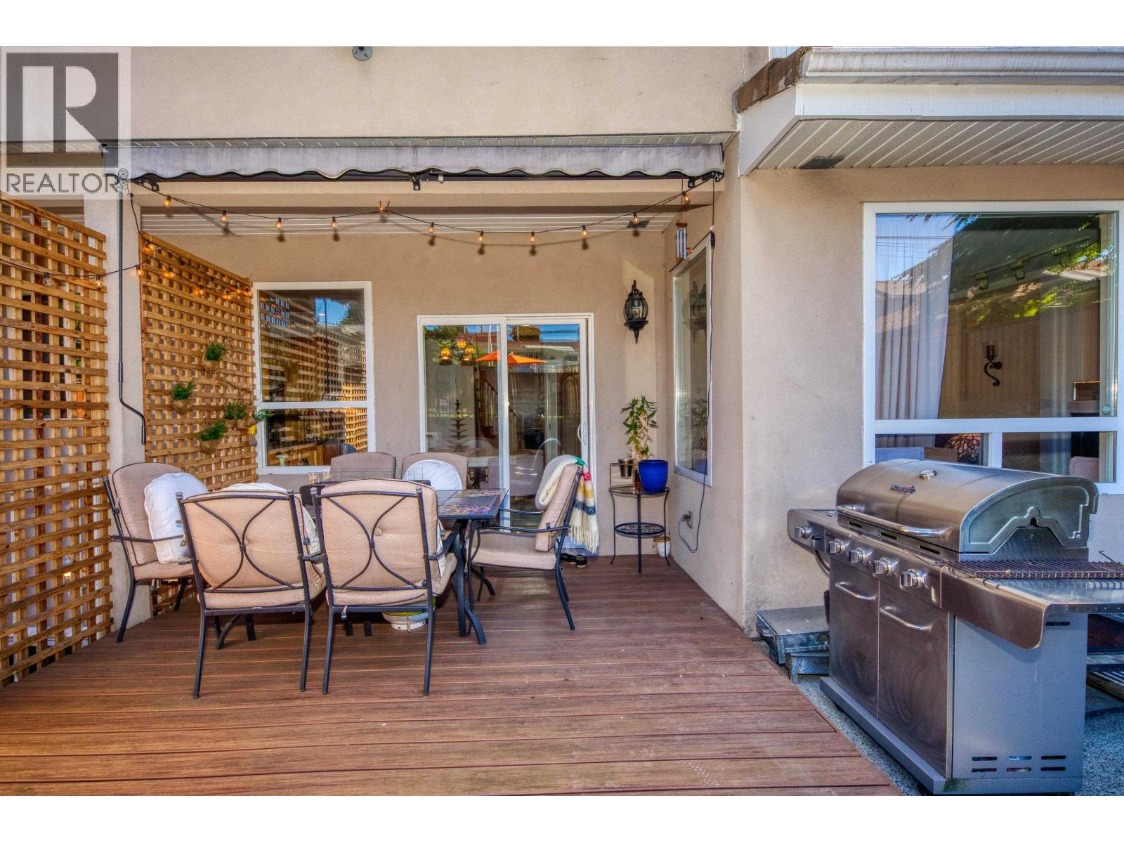 826 E 13TH STREET, North Vancouver