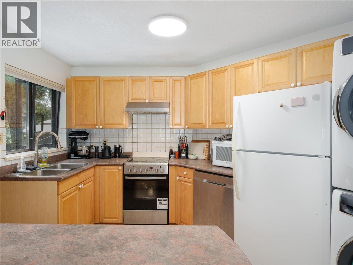 Photo 26 of 277 E Braemar Road, North Vancouver BC