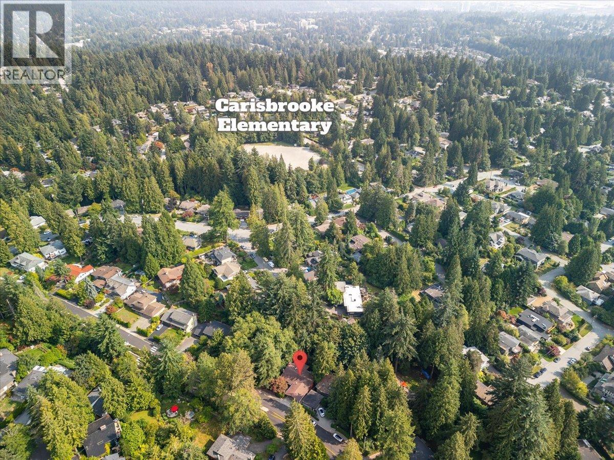 Photo 37 of 277 E Braemar Road, North Vancouver BC