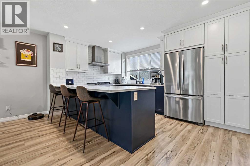 Photo 14 of 554 Masters Road Se, Calgary AB