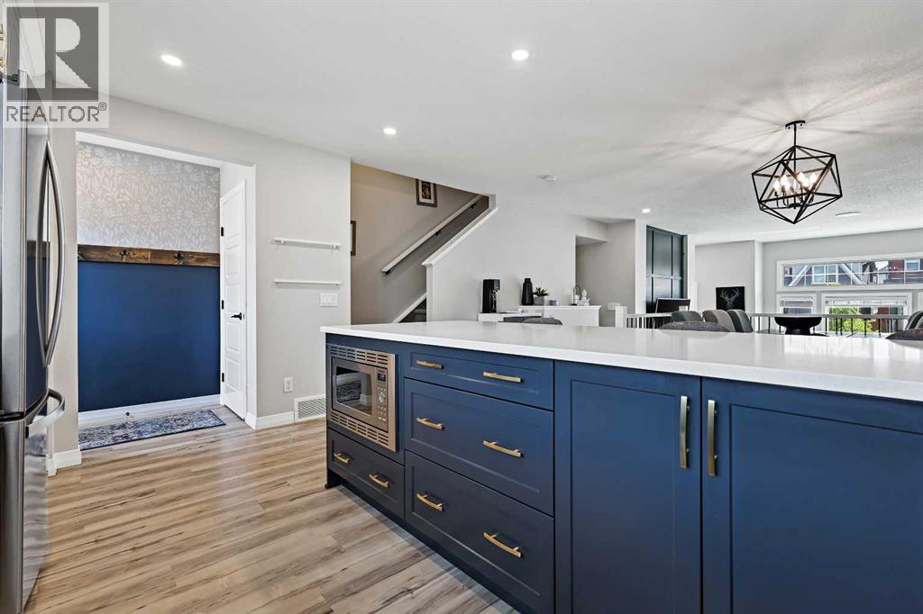Photo 17 of 554 Masters Road Se, Calgary AB