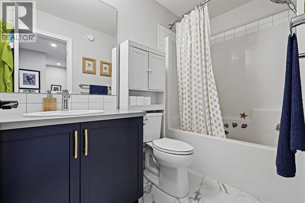 Photo 27 of 554 Masters Road Se, Calgary AB