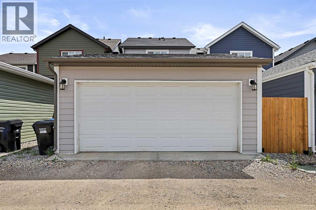 Photo 34 of 554 Masters Road Se, Calgary AB