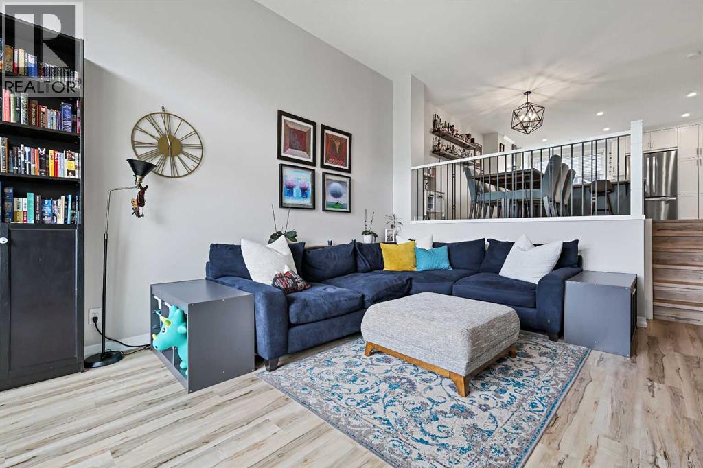 Photo 4 of 554 Masters Road Se, Calgary AB