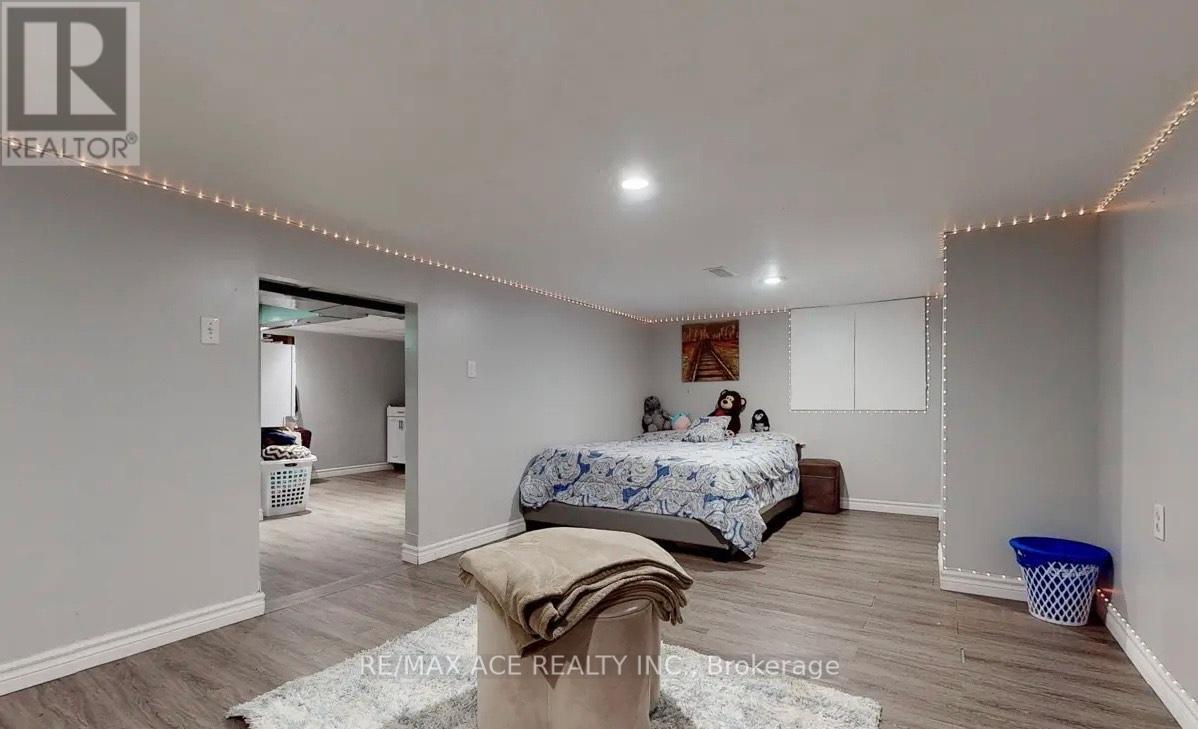 Photo 20 of 603 Braemor Court, Oshawa ON
