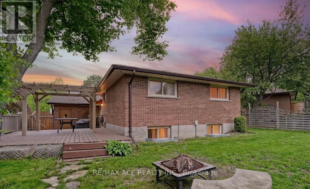 Photo 25 of 603 Braemor Court, Oshawa ON