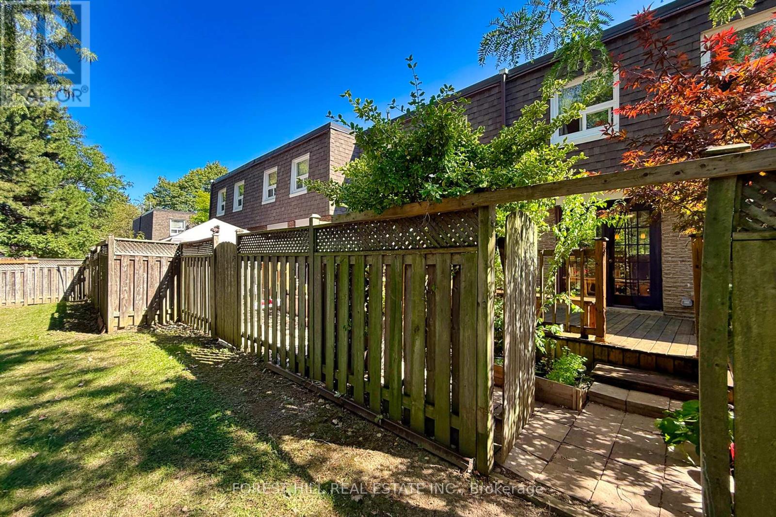 Photo 25 of 12 1 Davisbrook Boulevard, Toronto ON