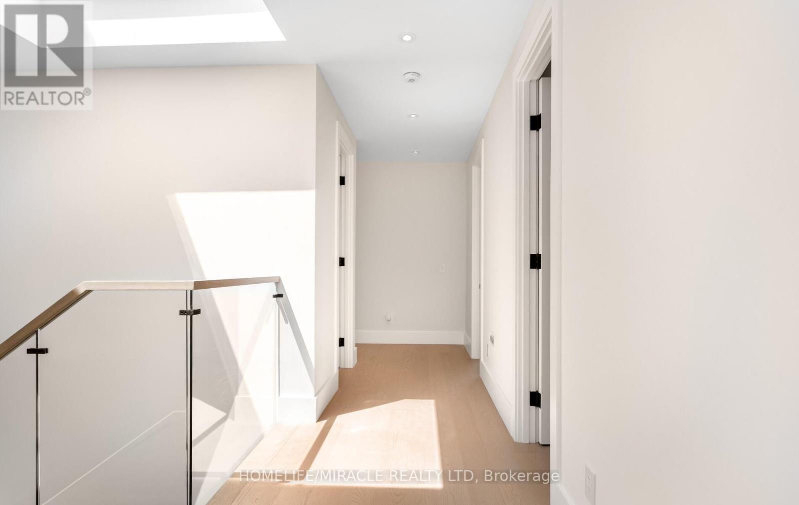Photo 25 of 55 Adanac Drive, Toronto ON