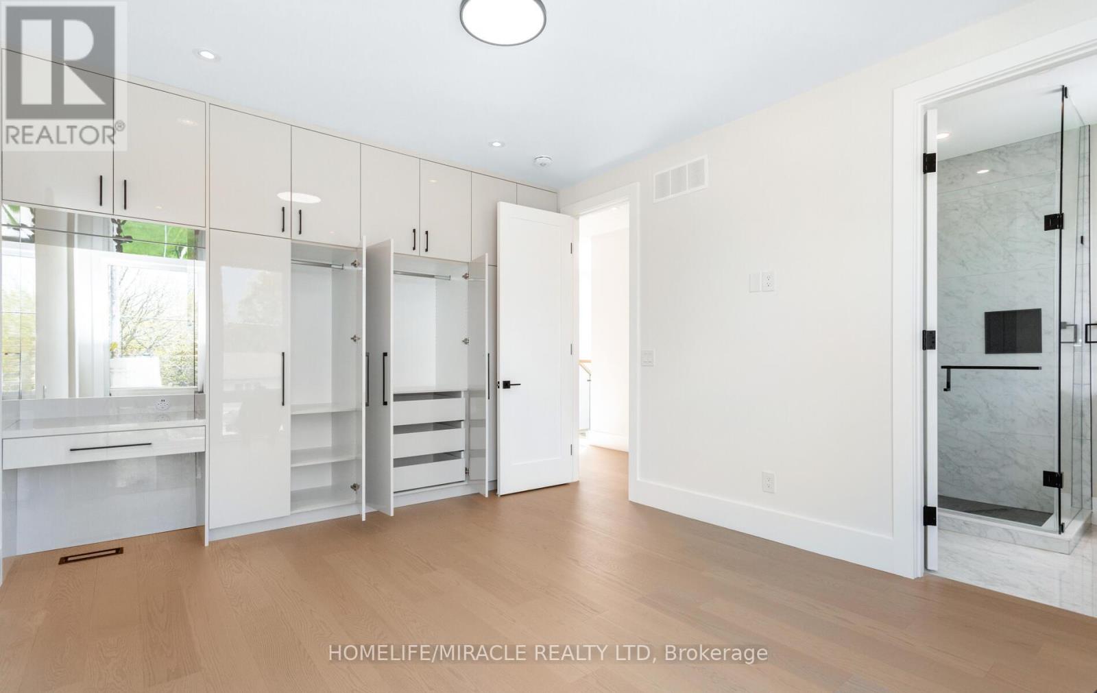 Photo 31 of 55 Adanac Drive, Toronto ON